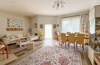 Wohnung kaufen in 12683 Berlin, Berlin / Biesdorf - Wohnung mit eigenem Garten in Berlin Biesdorf