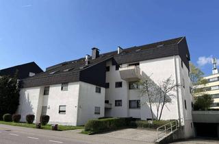 Wohnung kaufen in 73479 Ellwangen, Großzügige Wohnung in Ellwangen mit Balkon und Tiefgaragenstellplatz