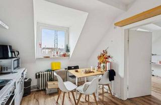 Wohnung kaufen in 40227 Oberbilk, Charmante 1-Zimmer-Dachgeschosswohnung in zentraler Lage Düsseldorfs
