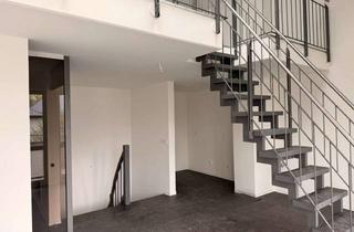 Wohnung kaufen in Klingerstraße 2b, 09117 Siegmar, Hochwertige 4-Raum Maisonette-Wohnung auf drei Ebenen mit zwei Balkonen + zwei Bäder & Stellplatz