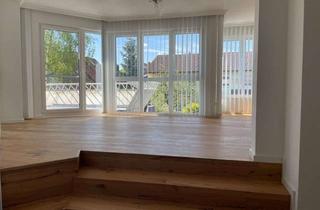 Wohnung kaufen in 61231 Bad Nauheim, LICHTDURCHFLUTETE 3,5 ZIMMER ETW MIT BALKON / EBK IN RUHIGER WOHNLAGE STILVOLL MODERNISIERT