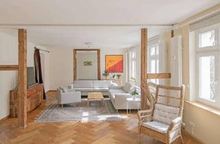 Wohnung kaufen in Kleine Hamburger Straße 24, 10115 Mitte, Bezugsfreie 3-Zimmer-Altbau-Wohnung in bester Mitte-Lage mit EBK