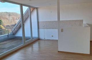 Wohnung mieten in Königsstraße 52, 15377 Buckow, Charmante 2-Zimmer Wohnung im DG mit Balkon in Buckow (Märkische Schweiz)