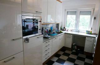 Wohnung mieten in 51065 Mülheim, Exklusive 2-Raum-Wohnung mit gehobener Innenausstattung/Einbauküche u Balkon +Garten in Köln Mülheim