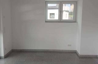 Wohnung mieten in Bahnhofstr. 38, 54587 Lissendorf, Luxuriöse 2-Zimmer Wohnung im EG mit Balkon in Lissendorf