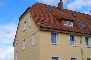 Wohnung mieten in 30890 Barsinghausen, Gemütliche 4-Zimmer-Dachgeschosswohnung mit Einbauküche in Barsinghausen