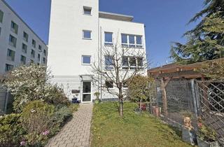 Wohnung mieten in 70825 Korntal-Münchingen, KORNTAL - 2-ZIMMER-WOHNUNG (2. OG) MIT GARTENNUTZUNG, FREI.