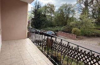 Wohnung mieten in 76855 Annweiler, Helle 3-Zimmer-Wohnung mit Balkon, ruhiger Lage in Annweiler am Trifels