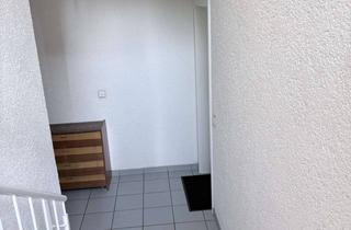 Wohnung mieten in Hofwiesenweg 2-8, 55130 Laubenheim, Charmante 2,5-Zimmer Wohnung mit kleinem Garten in Mainz-Laubenheim