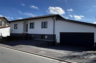Haus kaufen in 96215 Lichtenfels, Exklusives Wohnen in ruhiger Umgebung Lichtenfels