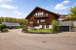 Doppelhaushälfte kaufen in 76316 Malsch, Architektonisch besondere Doppelhaushälfte mit viel Holz & versetzten Ebenen