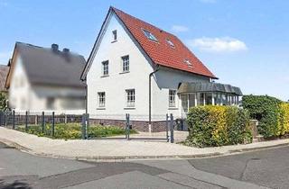 Einfamilienhaus kaufen in 61184 Karben, Wunderschönes Einfamilienhaus mit großem Garten in Karben-Petterweil