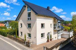 Haus kaufen in 96247 Michelau, Traumhaftes Wohnhaus mit Wintergarten, XXL-Terrasse und Garten in Michelau OT