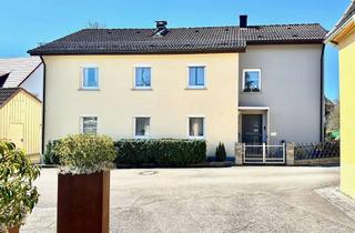 Haus kaufen in 73479 Ellwangen, Familien aufgepasst - Mehrgenerationenhaus!