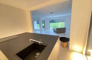 Haus kaufen in 92681 Erbendorf, Reserviert!!Ihr Traumdomizil ** Ruhe pur vor malerischer Kulisse ** Top**