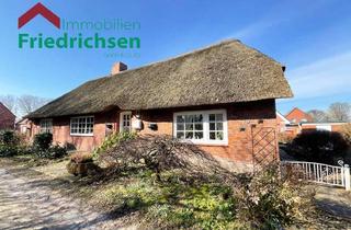 Haus kaufen in 25899 Niebüll, Nordfriesische Idylle: Reetdachkate mit Weitblick in Niebüll