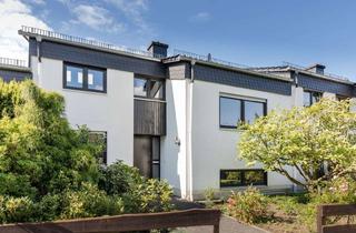 Haus mieten in 61440 Oberursel, Attraktives, lichtdurchflutetes Split-Level-Haus mit Galerie in sehr ruhiger und grüner Wohnlage