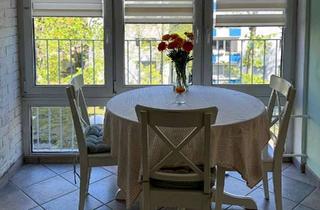 Wohnung kaufen in Albrecht-Achilles-Straße 52, 10709 Wilmersdorf, Charmante 2-Zimmer-Wohnung mit großzügiger Terrasse nahe Kurfürstendamm