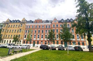 Wohnung kaufen in 09126 Bernsdorf, Attraktive Kapitalanlage: langfristig vermietete 2-Zimmer-Wohnung mit Balkon und Aufzug