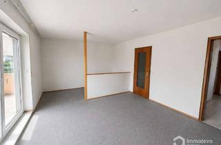 Wohnung kaufen in 68199 Neckarau, Helle 1-Zimmer-Wohnung mit Balkon & Stellplatz in ruhiger Lage von Mannheim