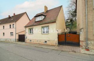 Haus kaufen in 06632 Freyburg, Für Tatkräftige: Gestaltbares EFH in Feldrandlage