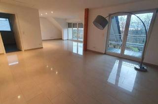 Wohnung mieten in 63808 Haibach, Wohnen im Dachgeschoss mit Fernblick und 2 Balkonen, 3,5 Zi. Whg. - Bestlage in Haibach