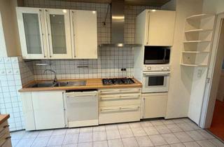 Wohnung mieten in 73230 Kirchheim, Großzügige Altbauwohnung in der Stadtmitte von Kirchheim-Teck