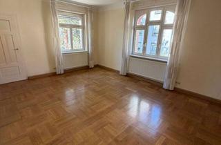 Wohnung mieten in 73230 Kirchheim, Großzügige Altbauwohnung in der Stadtmitte von Kirchheim-Teck