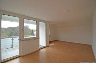 Wohnung mieten in 02742 Neusalza-Spremberg, Helle Dachgeschosswohnung mit Südbalkon in gepflegter Seniorenwohnanlage