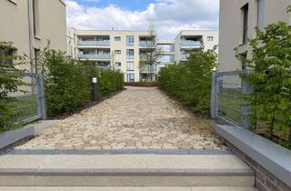 Wohnung mieten in Katharina-Kepler-Str., 71088 Holzgerlingen, Moderne 3-ZW, Balkon, Tageslichtbad, Gäste-WC, Parkett, TG- u. Außenstellplatz, ruhige Lage