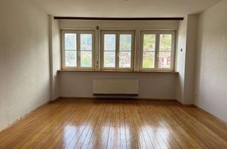 Wohnung mieten in 78727 Oberndorf, Helle 4-Zimmer-Wohnung mit Balkon im 1. OG in Oberndorf am Neckar