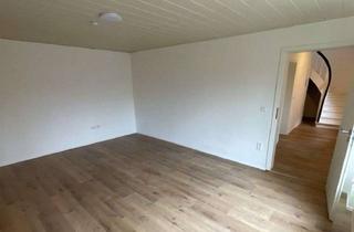 Einfamilienhaus kaufen in 97215 Uffenheim, *Gepflegtes Einfamilienhaus mit Terrasse und viel Platz*