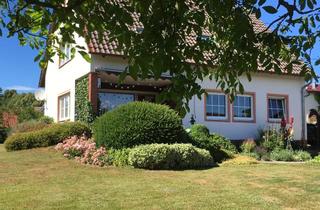 Einfamilienhaus kaufen in 92717 Reuth, Charmantes Einfamilienhaus mit traumhaftem Garten und großzügigem Grundstück