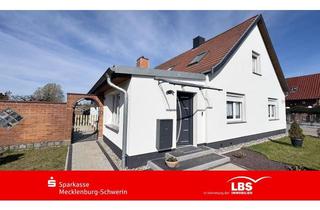 Haus kaufen in 19386 Lübz, Modern, vielfältig, einzugsbereit!