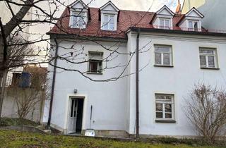 Haus kaufen in 96049 Bamberg, Exklusives kernsaniertes Einzeldenkmal mit drei hochwertigen Apartments