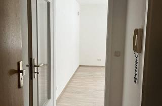 Wohnung mieten in 09123 Chemnitz, helle 2-Raumwohnung in Chemnitz-Klaffenbach im Erdgeschoss