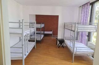 Immobilie mieten in Auf Dem Saan, 51503 Rösrath, 10 funktional ausgestattete Monteurzimmer in einem Wohnobjekt zu vermieten.