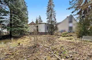 Garagen kaufen in 13503 Berlin, Einfamilien- oder Doppelhaus: Gut gelegenes Eckgrundstück mit Altbestand zum Abriss in Heiligensee!