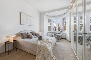 Wohnung kaufen in 27472 Cuxhaven, Großzügig geschnittene 2-Zimmer-Wohnung mit EBK und Balkon im Lotsenviertel, nahe Grimmershörnbucht