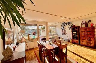 Wohnung kaufen in 54290 Trier, Trier - Licht, Raum & Lage: Stilvolle Maisonette-Eigentumswohnung am Palastgarten, 4ZKB, ca. 123 qm, Balkon, Tiefgaragenplatz in Trier