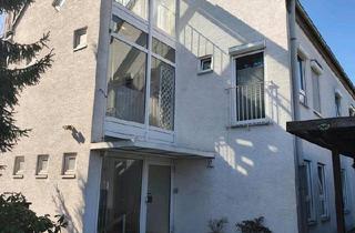 Wohnung kaufen in 13591 Berlin, Berlin - Wohnung mit Garten, Terrasse & Stellplatz - sofort bezugsfrei