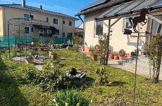 Haus kaufen in 86666 Burgheim, Burgheim - 2 Familienhaus in schöner Lage