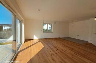 Wohnung kaufen in 84130 Dingolfing, Dingolfing - Moderner Neubau mit 3 Wohnungen - je ca. 130 m², Garten
