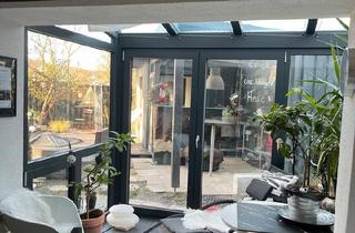 Wohnung kaufen in 96135 Stegaurach, Stegaurach - 2,5 Zimmer Wohnung in Stegaurach, Wintergarten, barrierearmer Zug