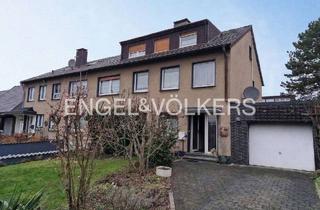 Haus kaufen in 47877 Willich, Willich - Willich: 1-2 Familienhaus mit Modernisierungsbedarf: 7 Zimmer, Garten, Terrasse & Balkon