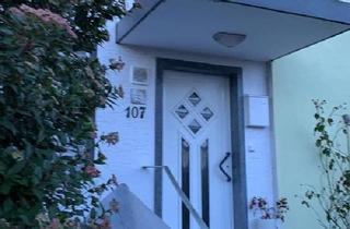Reihenhaus kaufen in 60433 Eschersheim, Frankfurt am Main - Charmantes Reihenhaus in Frankfurt mit großer Garten