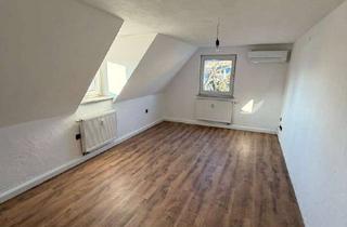 Wohnung kaufen in 91575 Windsbach, Reserviert! Vermietete Dachgeschosswohnung zur Kapitalanlage, Mietrendite 5,7 %