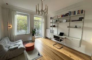 Wohnung kaufen in 22111 Billstedt, sonnige Altbauperle | Balkon | Stuck | provisionsfrei