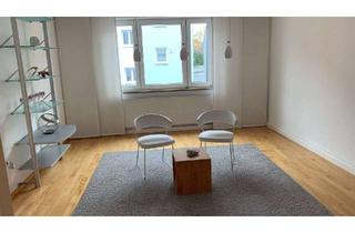 Wohnung kaufen in Gräfstraße 72 / Ecke Bäckerstraße 72, 81241 Pasing-Obermenzing, Solider Altbau Pasing- 3 Zimmer Wohnung