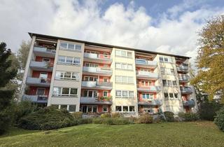 Wohnung kaufen in 25421 Pinneberg, Große 3 Zimmer-Wohnung mit Süd-Balkon in ruhiger Wohnlage